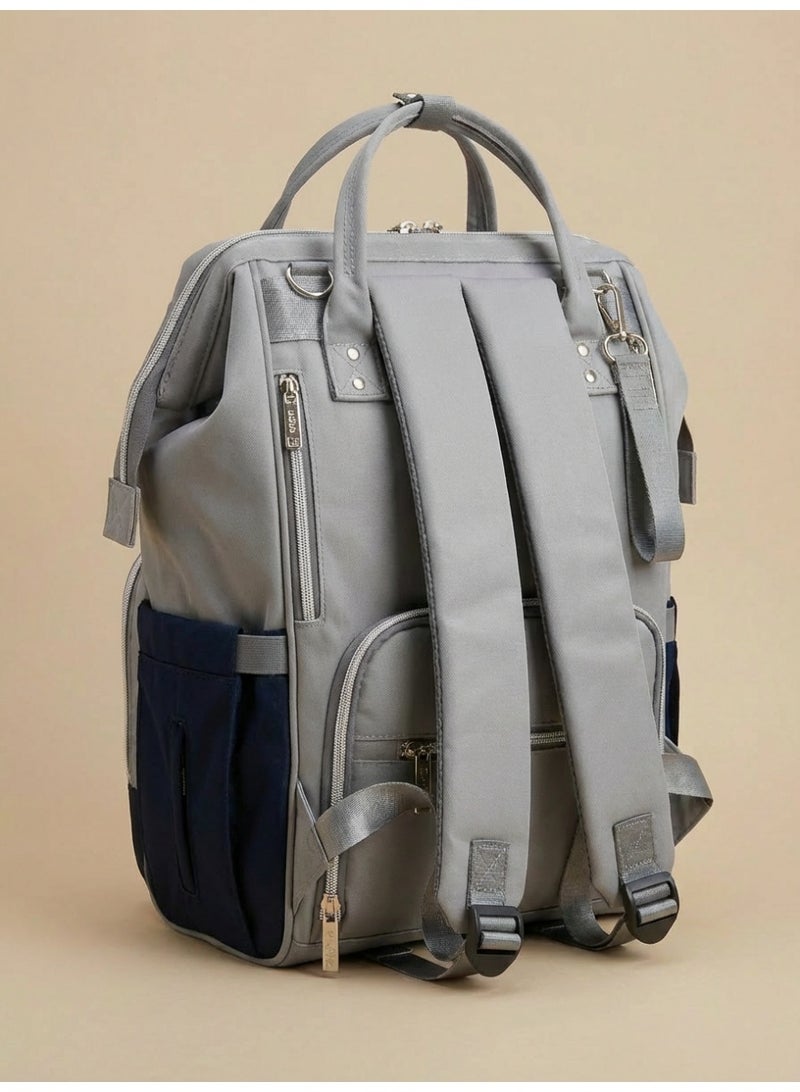 كيديليو شنطة كيديلو للأمهات سعة كبيرة بتصميم عملي ضد المياة مع مفرش غيار ومكان للمنظفات والبيبرونات - Image 2